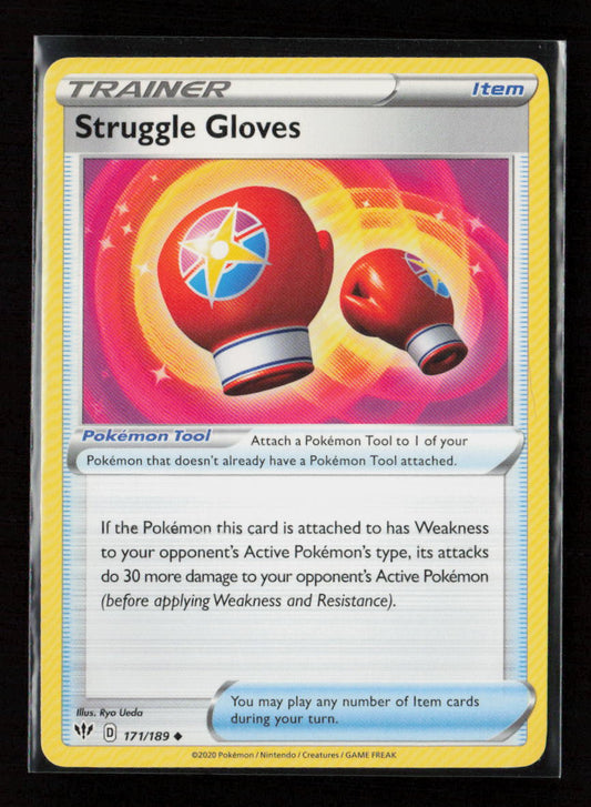 Struggle Gloves Uncommon SWSH03: Darkness Ablaze 171/189 LP