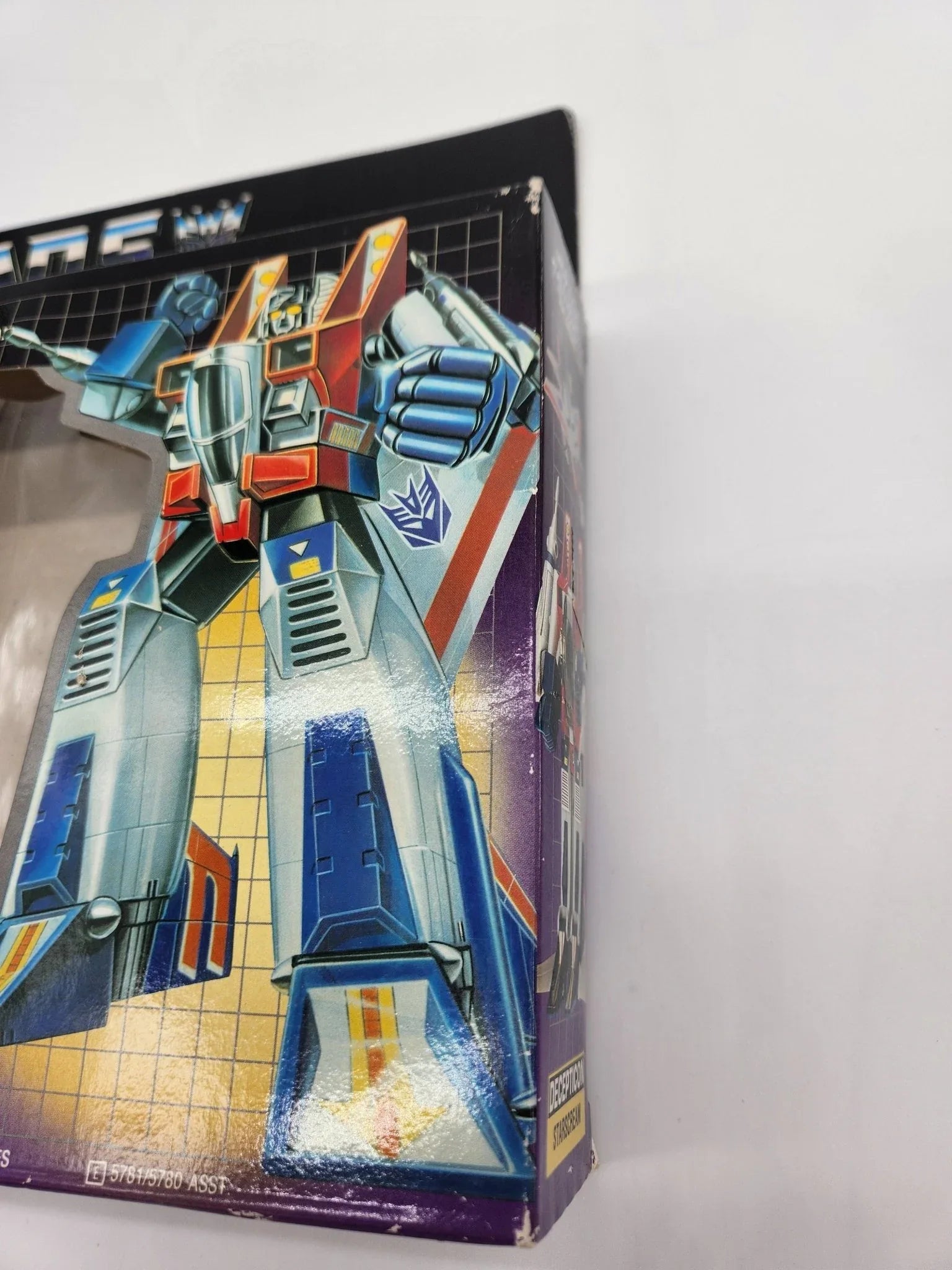 G1 Starscream MIB - Kang's Collectibles