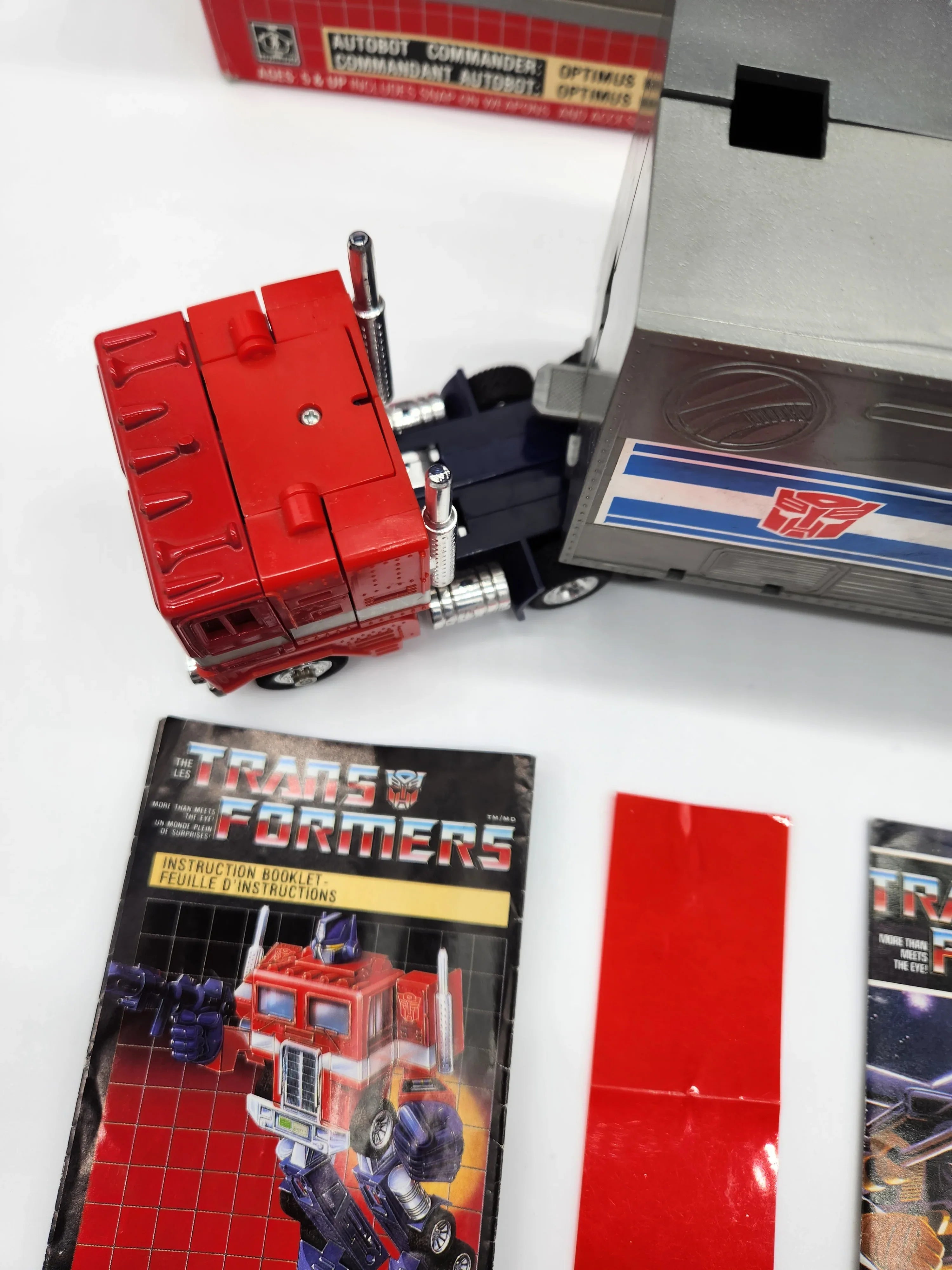 G1 Optimus Prime - 1st Edition Grey Variant - Kang's Collectibles