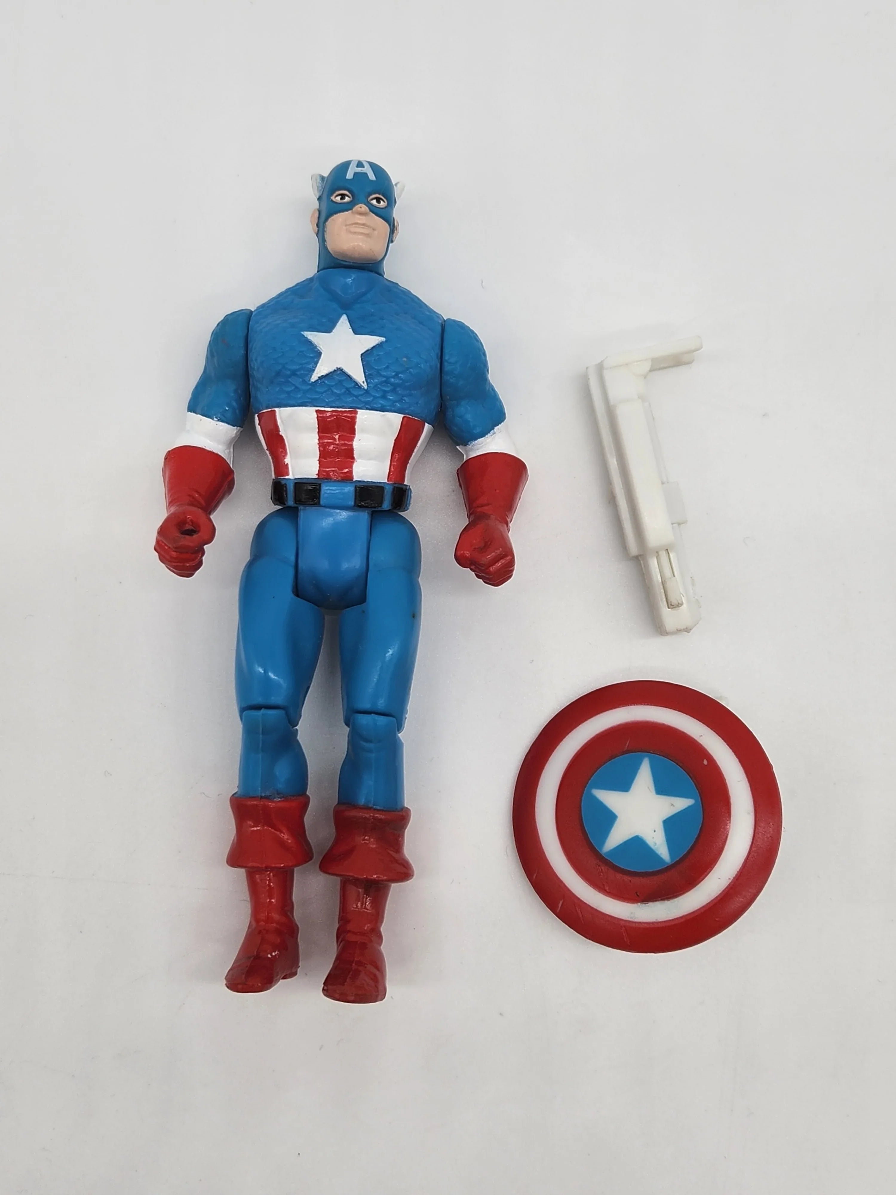 1990 ToyBiz Marvel Super Heroes - Captain America - Kang's Collectibles