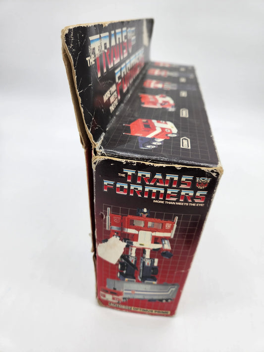 G1 Optimus Prime - w/Error Box - Kang's Collectibles
