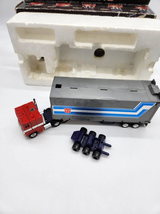 G1 Optimus Prime - w/Error Box - Kang's Collectibles