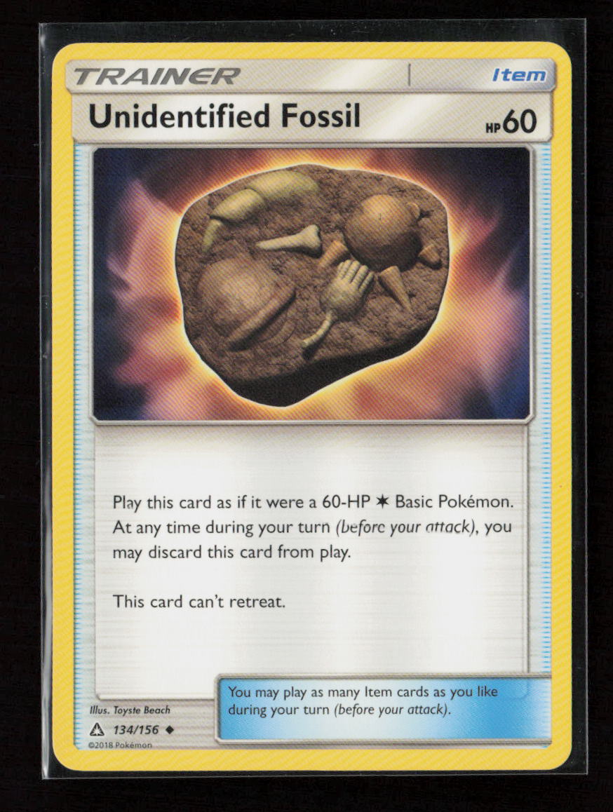 Unidentified Fossil Uncommon SM - Ultra Prism 134/156 LP