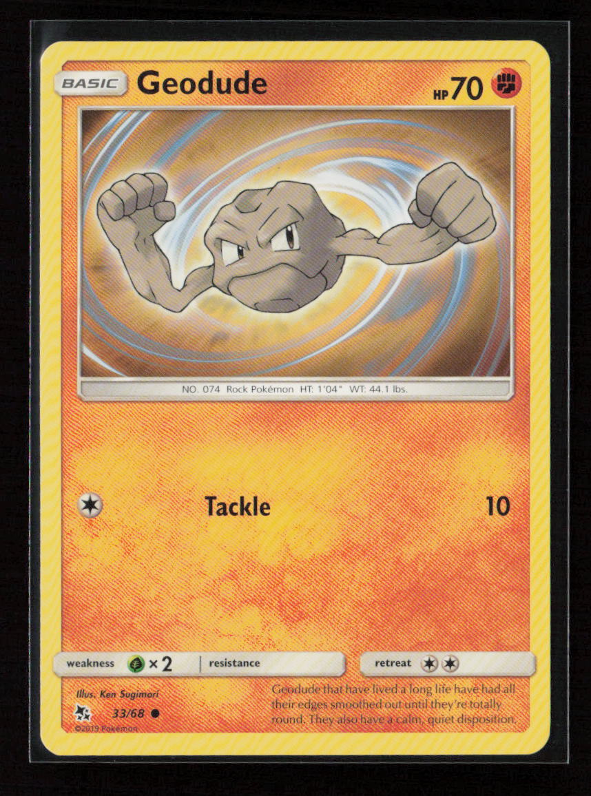 Geodude Common Hidden Fates 33/68 NM