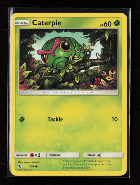 Caterpie Common Hidden Fates 1/68 LP
