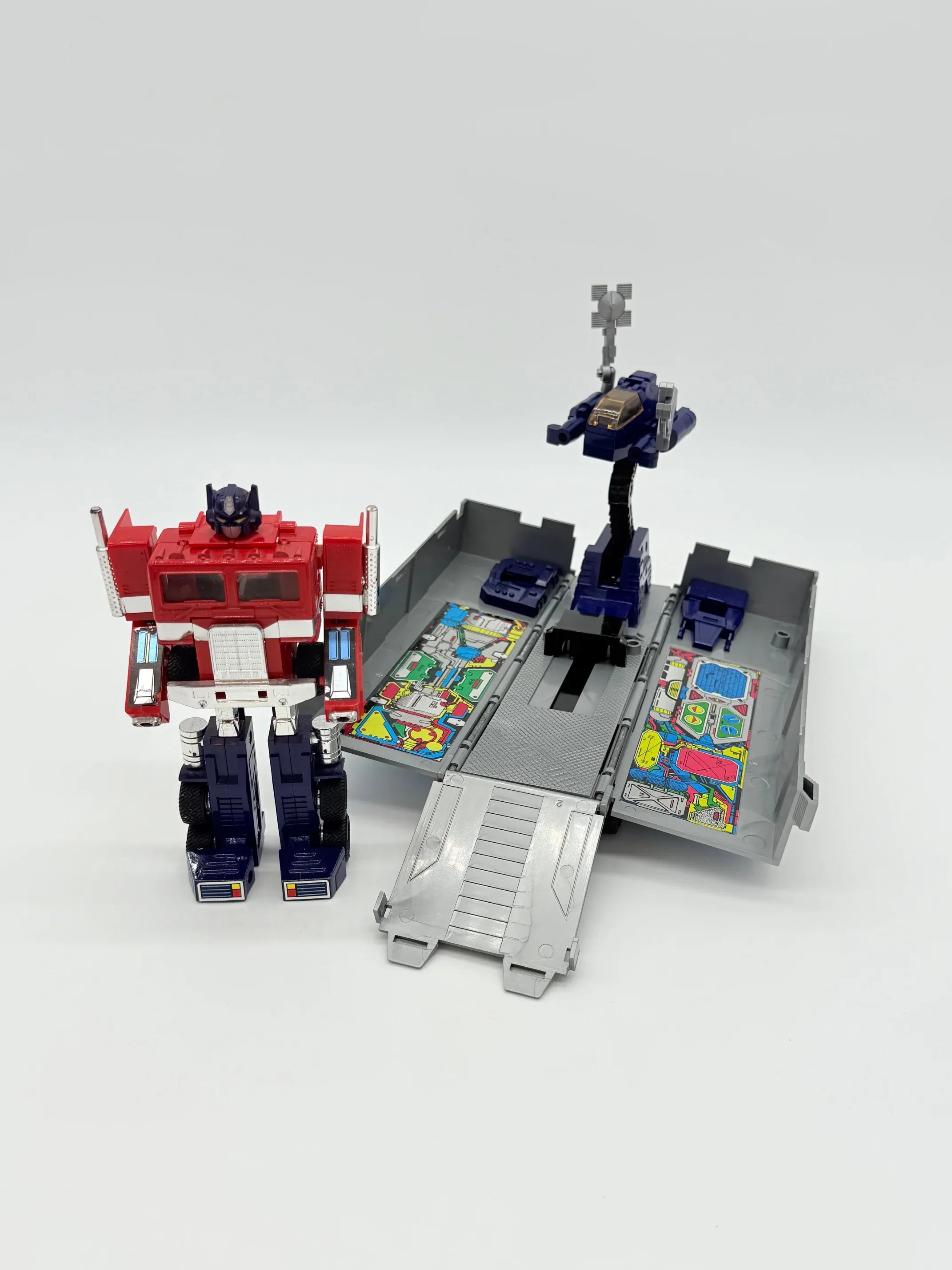 G1 Optimus Prime - Kang's Collectibles
