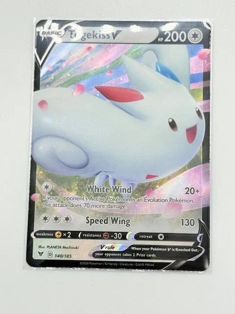 Togekiss V #140 - Kang's Collectibles