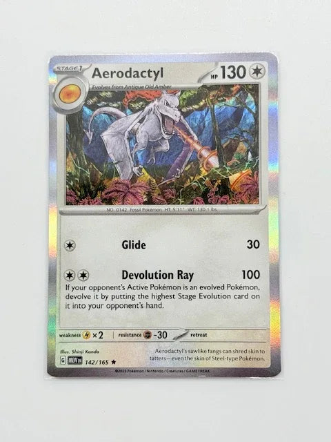 Aerodactyl. - HOLO #142 - Kang's Collectibles