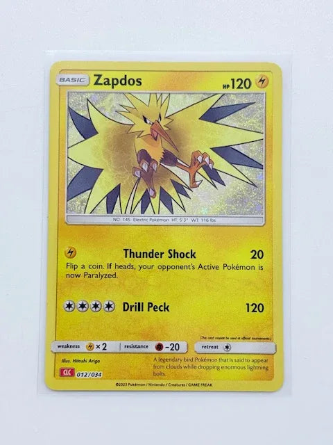 Zapdos - HOLO #012 - Kang's Collectibles
