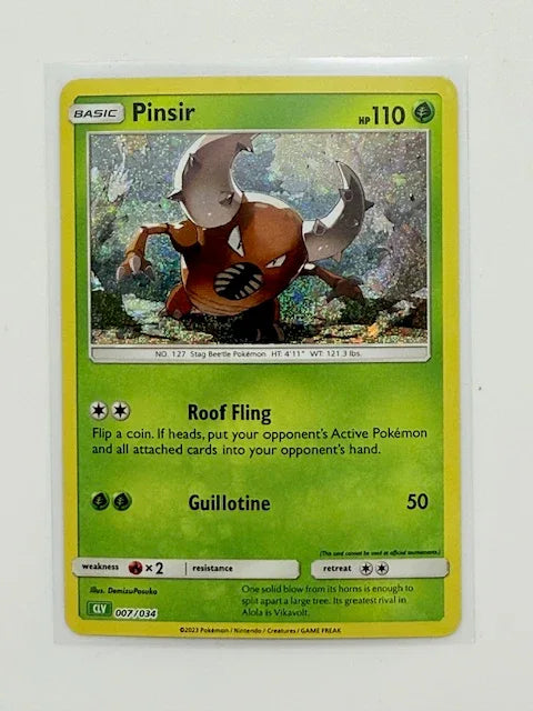 Pinsir - HOLO #007 - Kang's Collectibles
