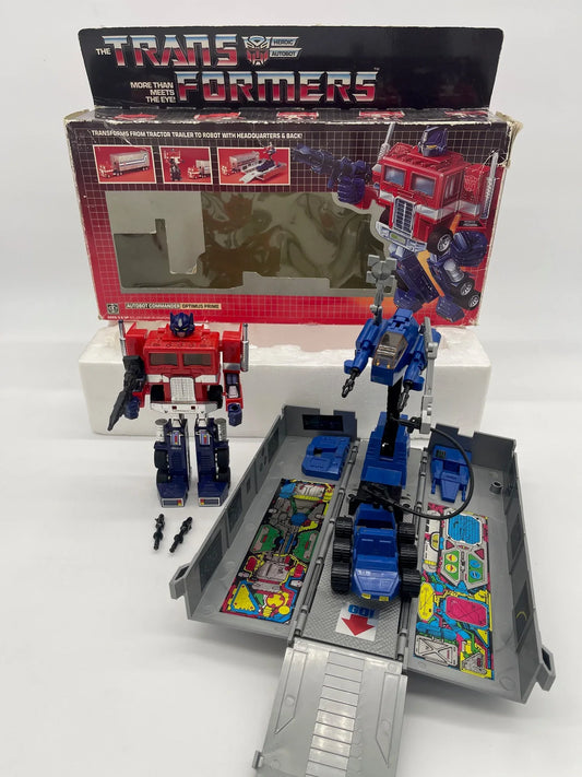 G1 Optimus Prime - Rare Light Blue Variant - Kang's Collectibles