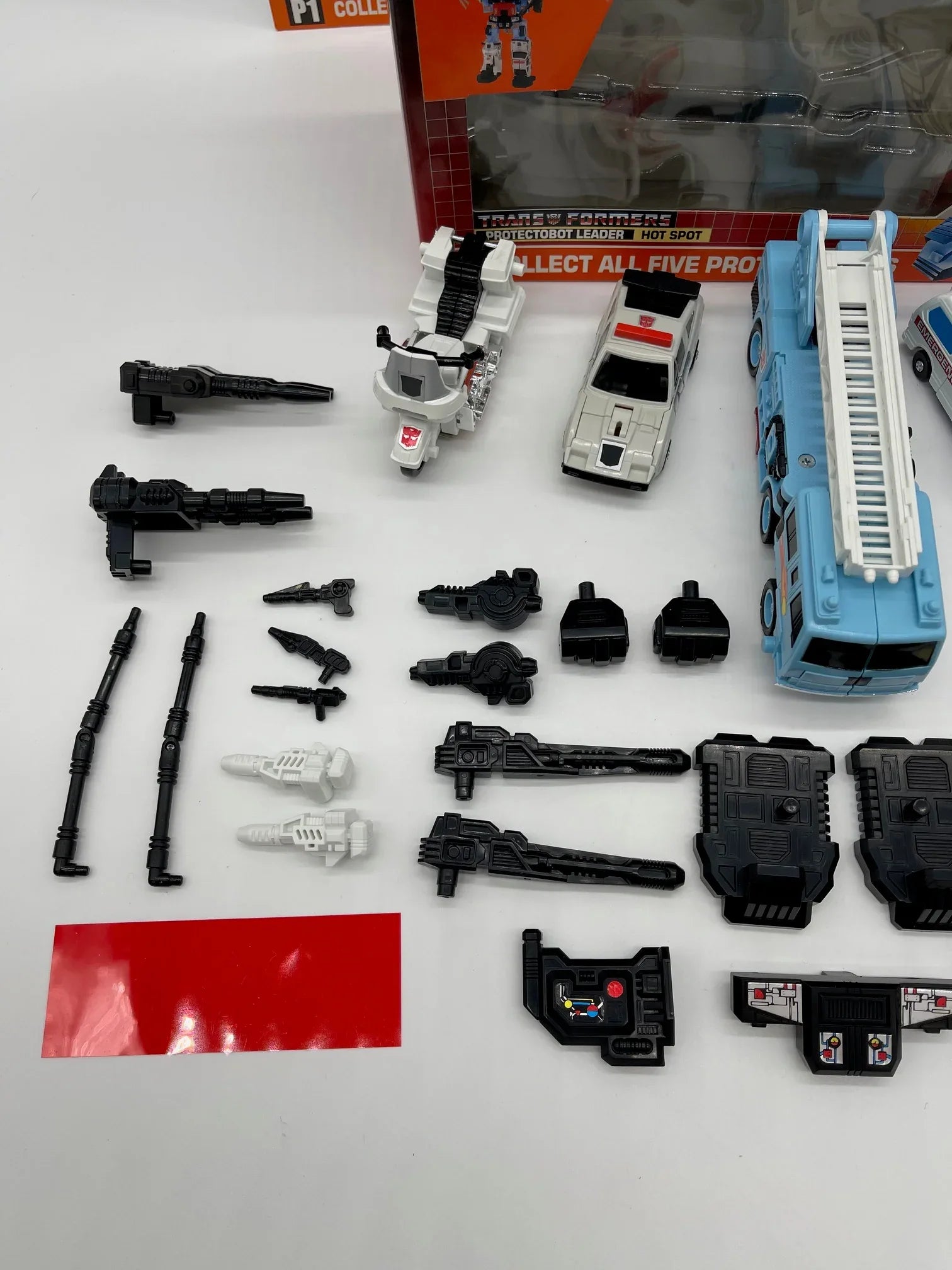 G1 Defensor - Kang's Collectibles