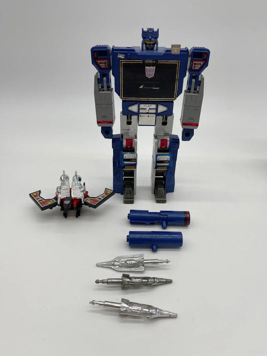 G1 Soundwave - Kang's Collectibles