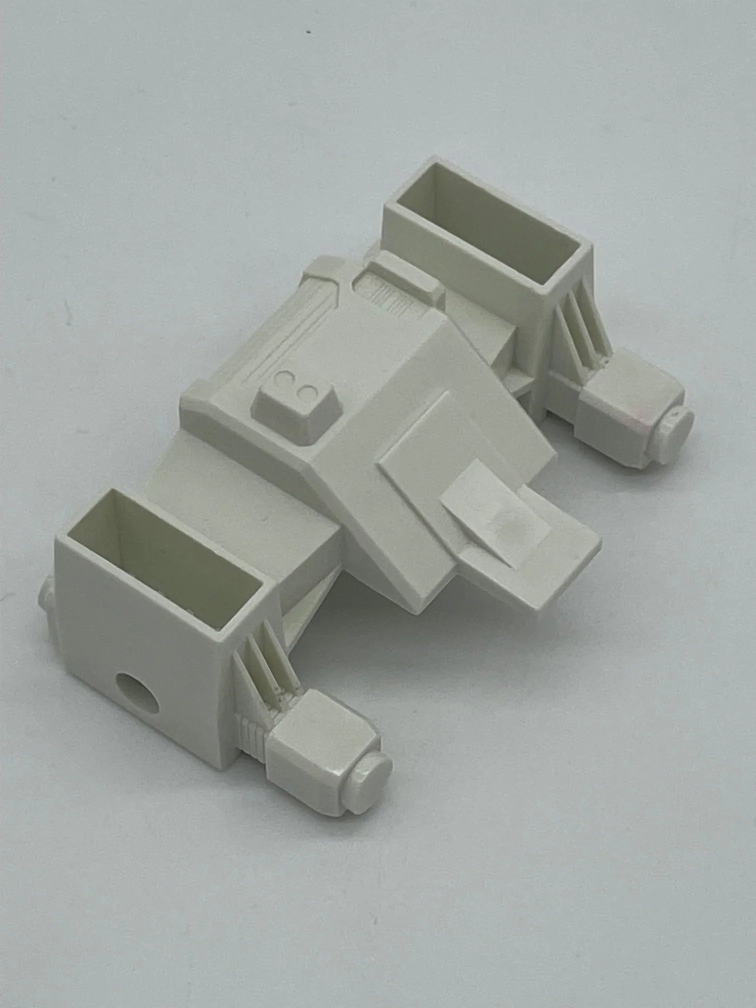 Metroplex - Sixgun Chest - Kang's Collectibles