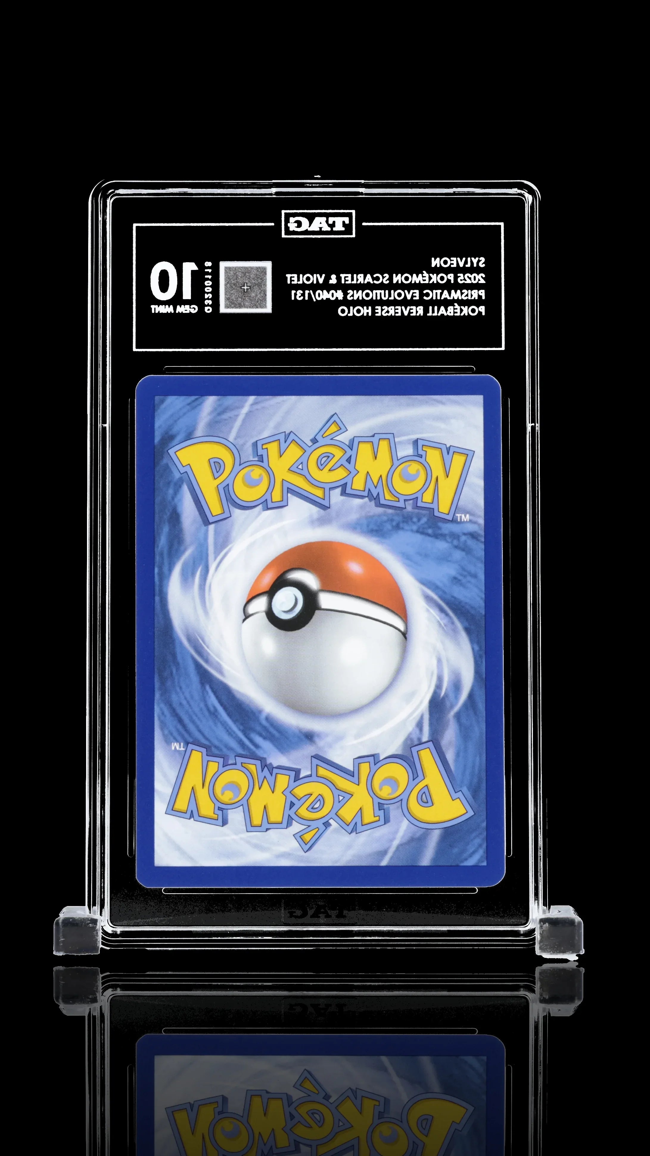 TAG 10 - Sylveon #040 - Pokeball - Kang's Collectibles