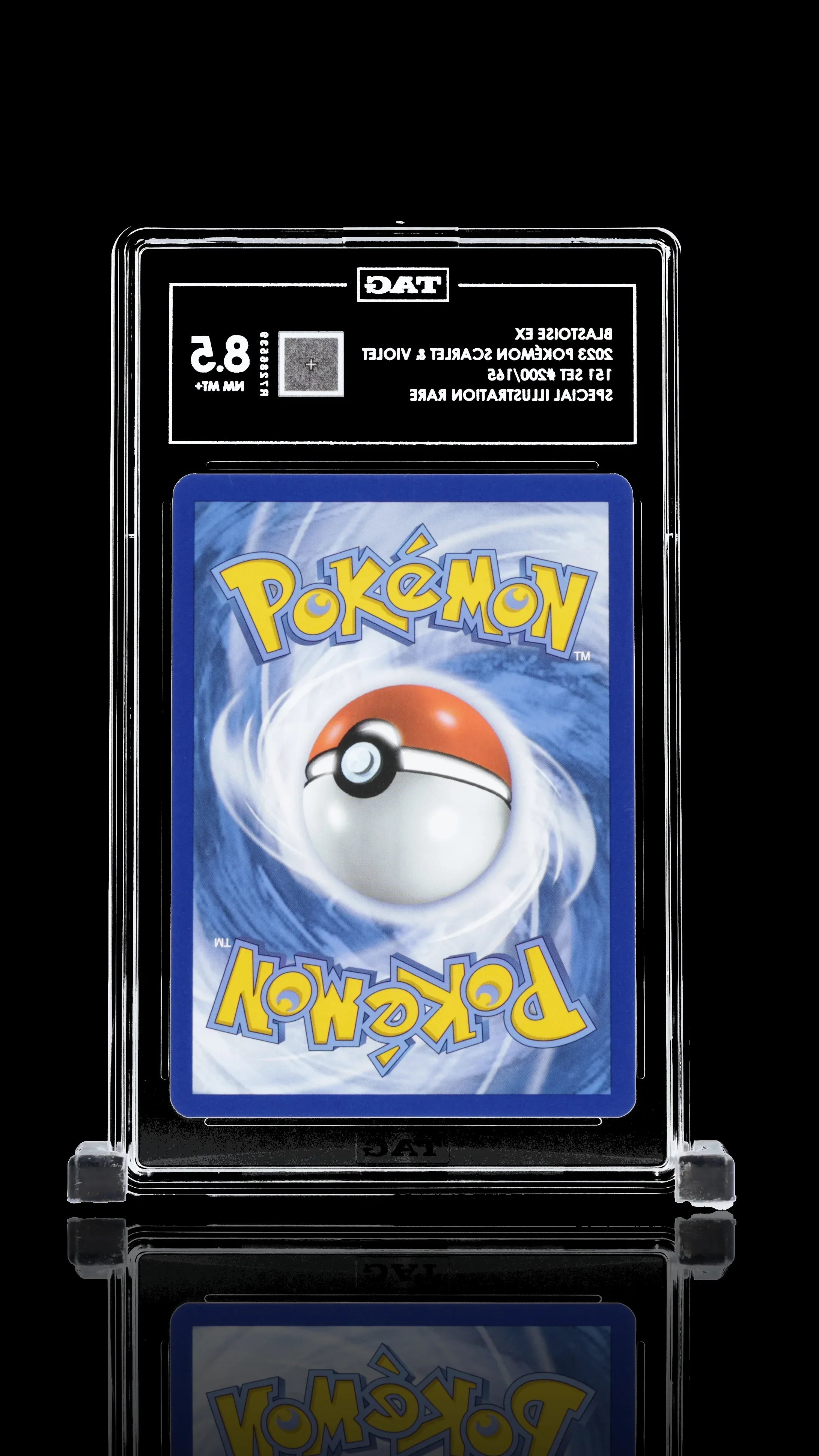 TAG 8.5 - Blastoise ex #200 - Kang's Collectibles
