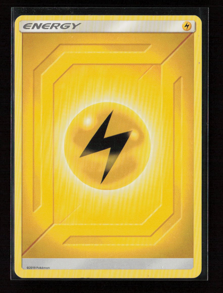 Lightning Energy (2019 Unnumbered) Common SM - Team Up MP