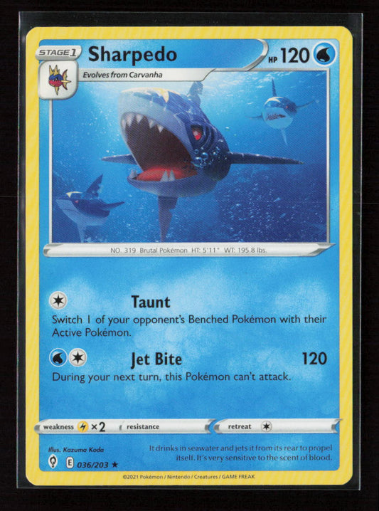 Sharpedo Rare SWSH07: Evolving Skies 036/203 LP