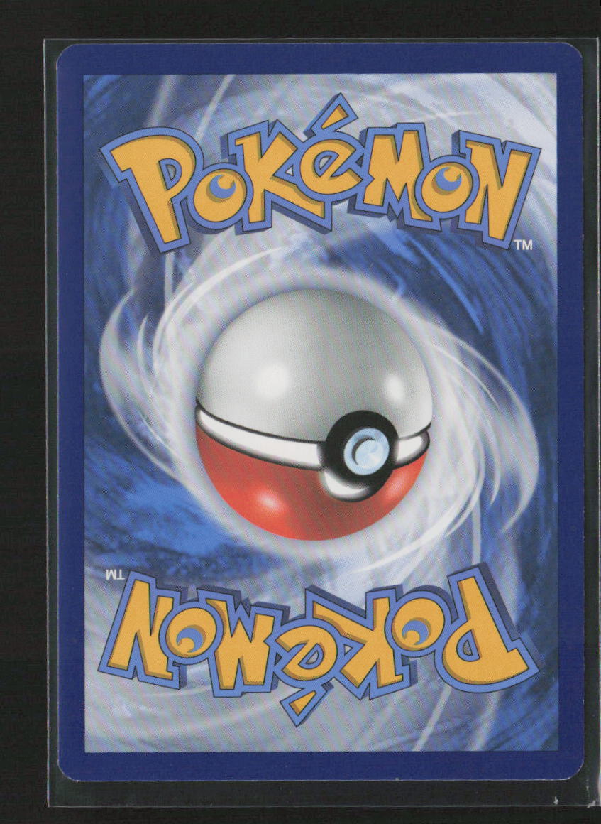 Feebas Common SWSH03: Darkness Ablaze 038/189 LP (Back)